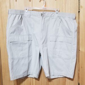 Mens Cabelas Khaki shorts 46 inch waist